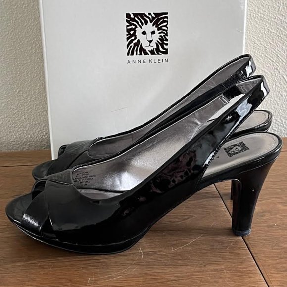 Anne Klein, size 6.5, black patent - Picture 6 of 6